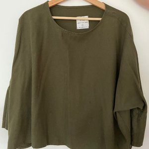 Jamie + The Jones T-Top in Olive